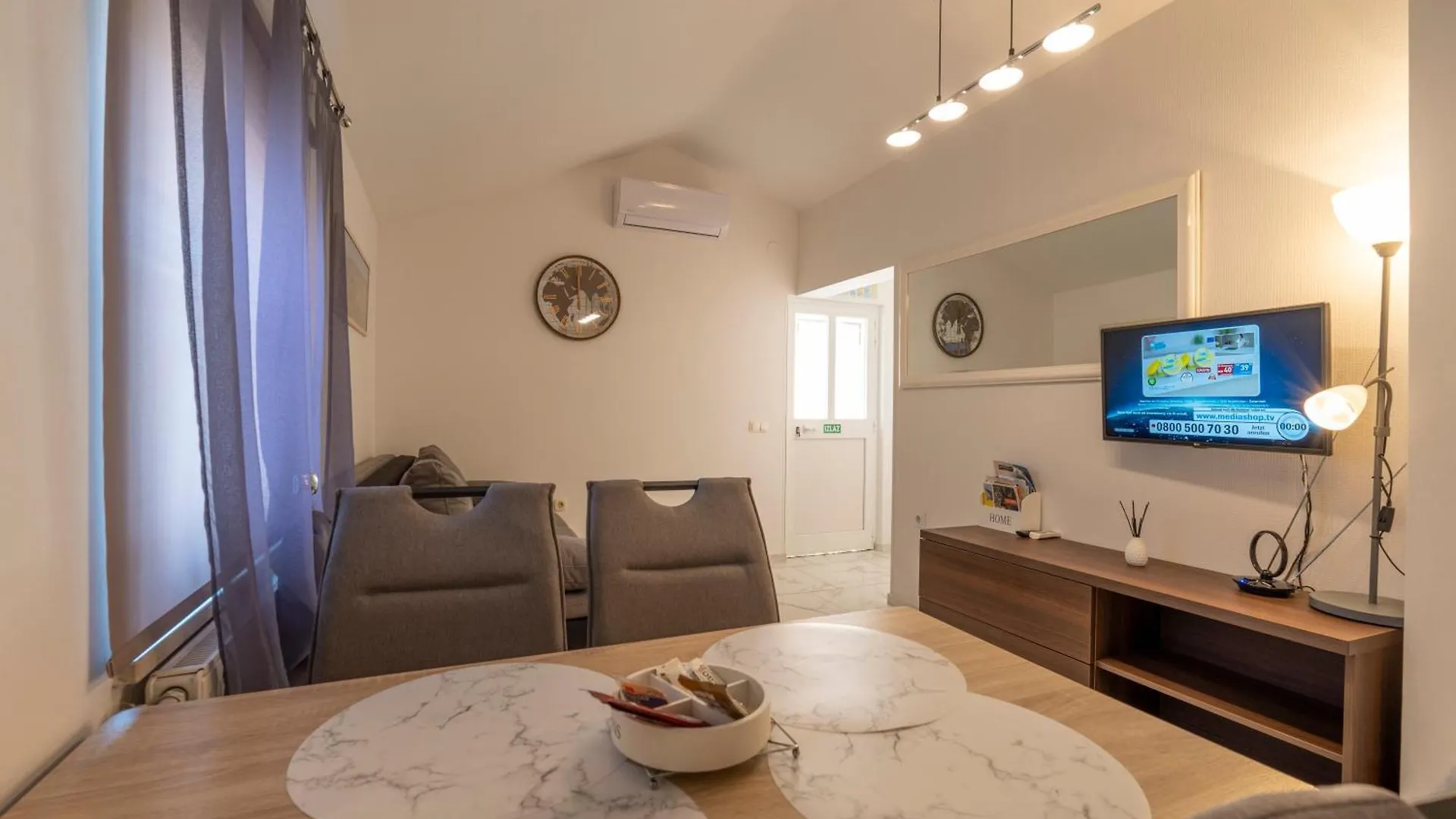 Apartments Limia Pola
