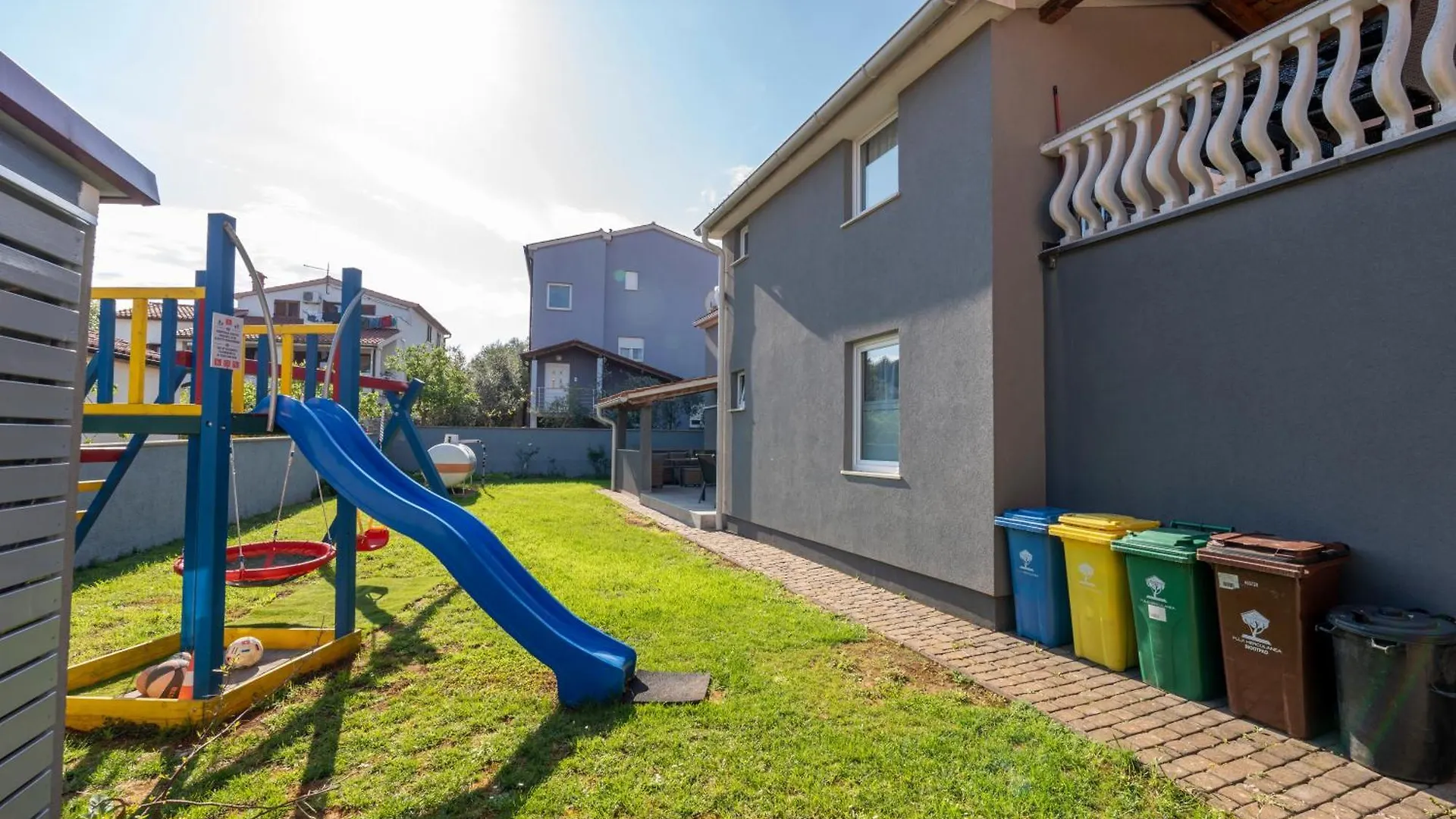 Apartments Limia Pola