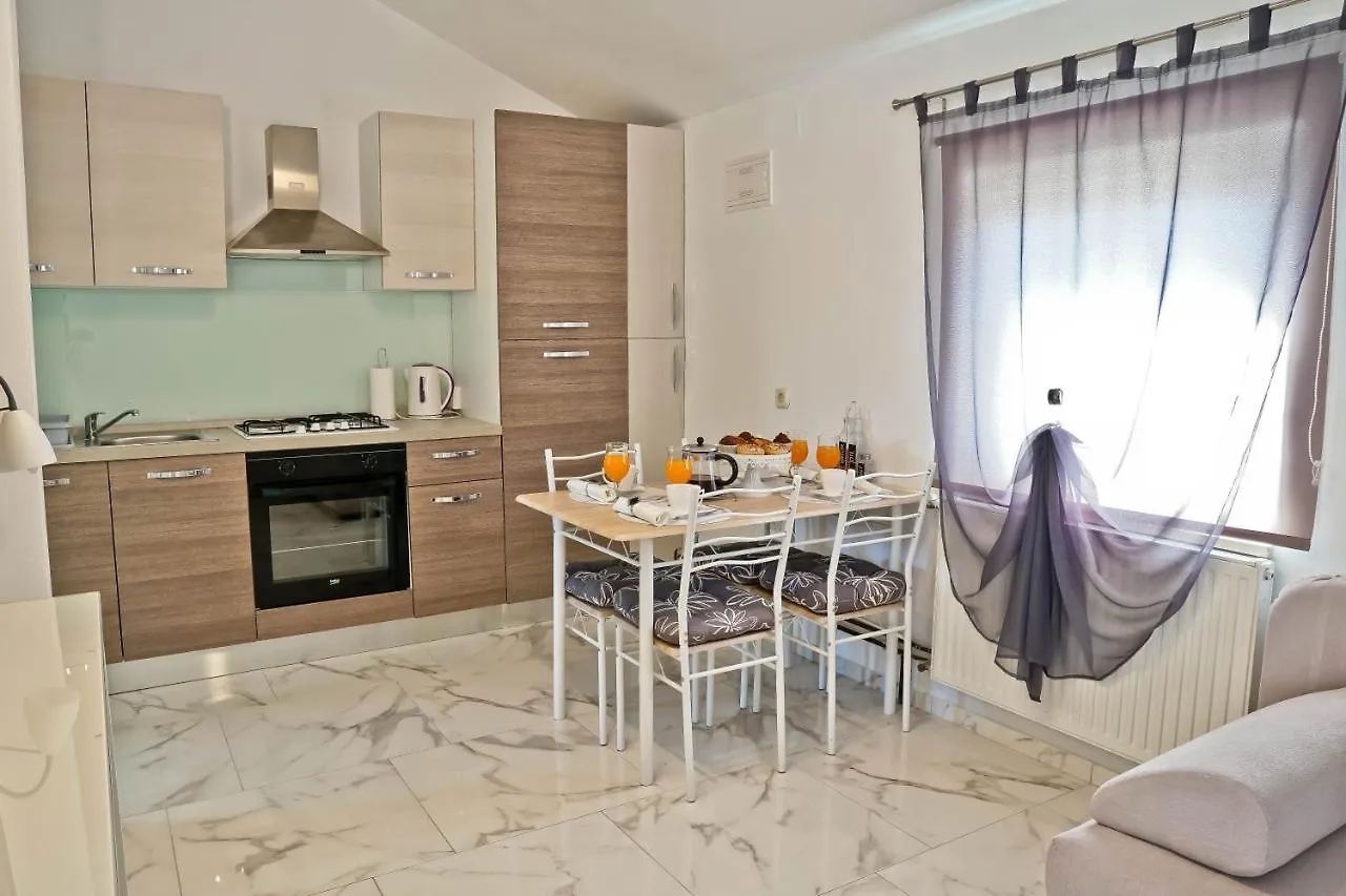 Apartments Limia Пула Хорватия